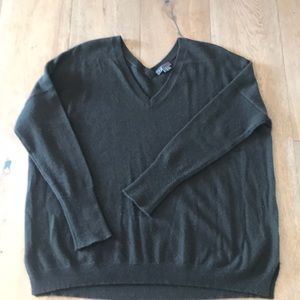 vince sweater